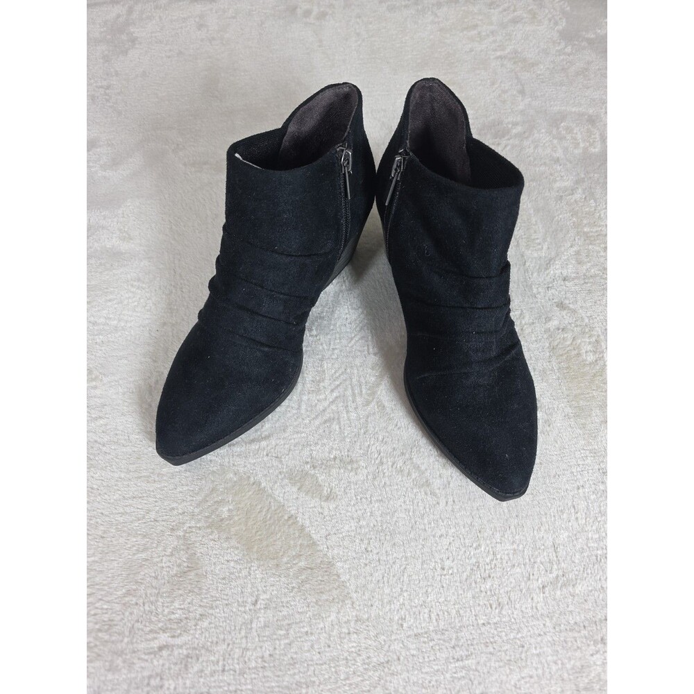 Life Stride Velocity 2.0 Reba Faux Suede Block Heel 6M Side Zip Ankle Boot Black